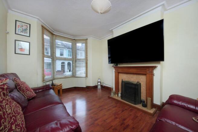 Gv- 5 Cowper rd (3).jpg