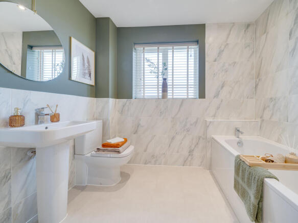 4 bed Detached for sale Image 9