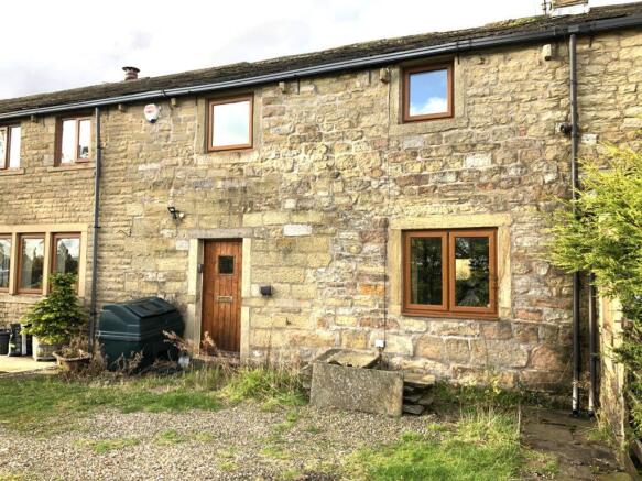 2 bedroom cottage for sale – Spittalfield Farm, Pasture Lane, Barrowford, BB9 6QY photo 4