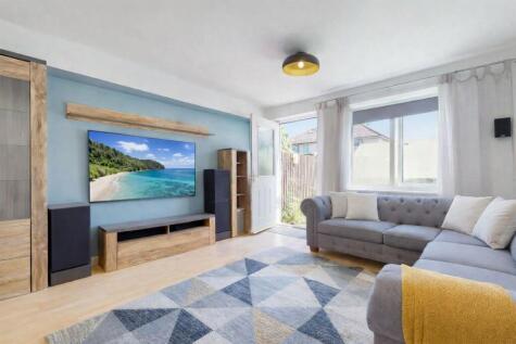 Brooking Close, Dagenham,RM8