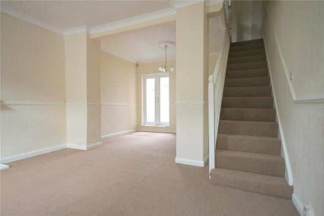 Lounge/Stairs