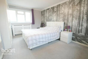 16, Bran End Fields, Dunmow CM6 3RN