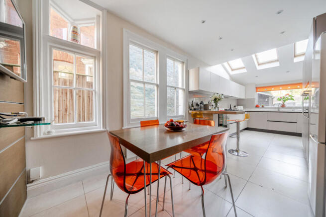 1415647-27-69baf0...