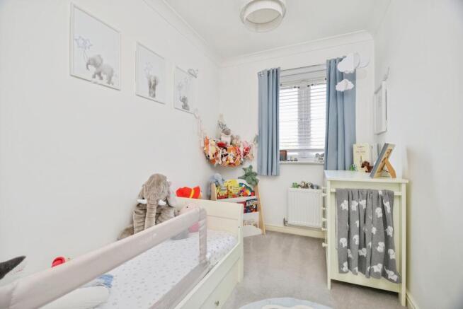 3 bed Semi-Detached for sale Image 10