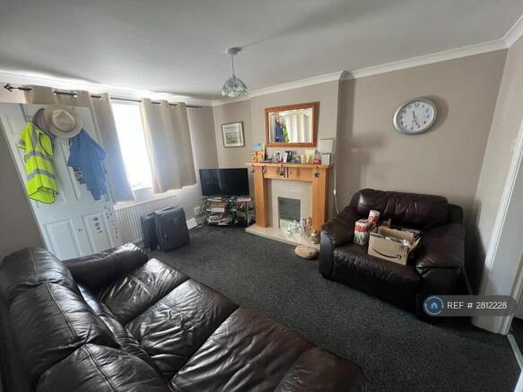 2 bed End of Terrace to rent Image 11