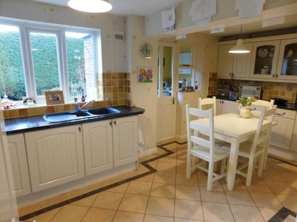 Kitchen / Breakfast