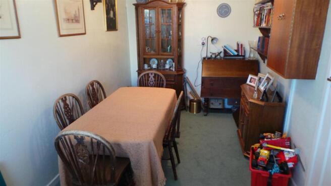 DINING ROOM/OFFICE