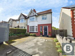 4 Pyrford, Bodelwyddan Avenue, Old Colwyn, Colwyn Bay LL29 9NW