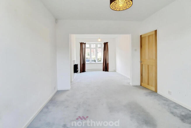 3 bed Terraced for sale Image 8