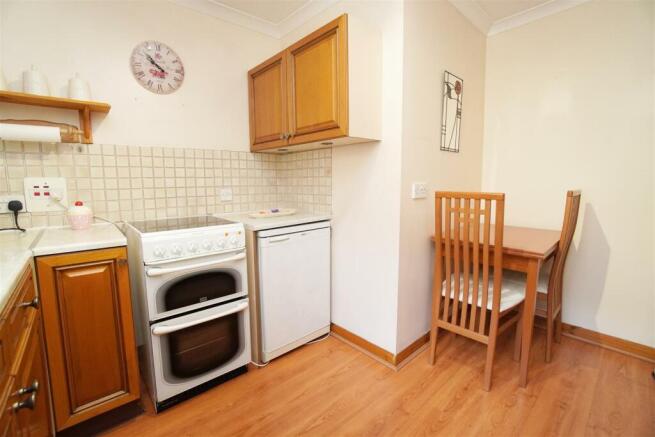 kitchen1.jpg