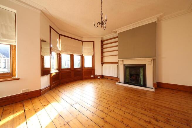 25 Teilo St 2393.JPG