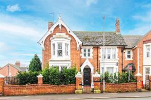 62, Midland Road, Wellingborough NN8 1LU