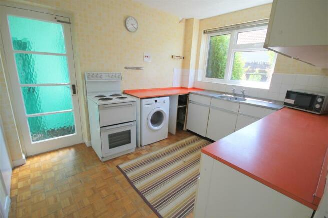 SA Kitchen i.JPG