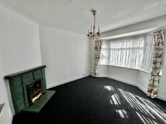 Living Room.jpg