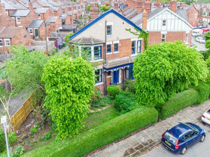 Avenue Crescent, Leeds, LS8