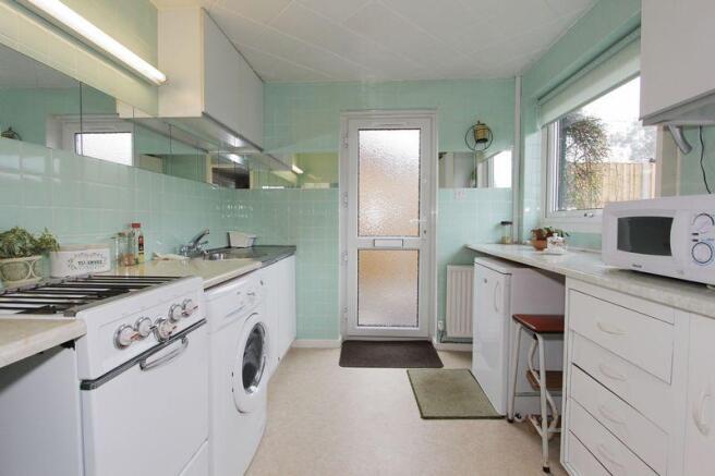 KITCHEN 1