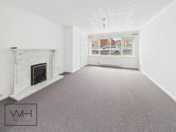 3 bed Semi-Detached for sale Image 3