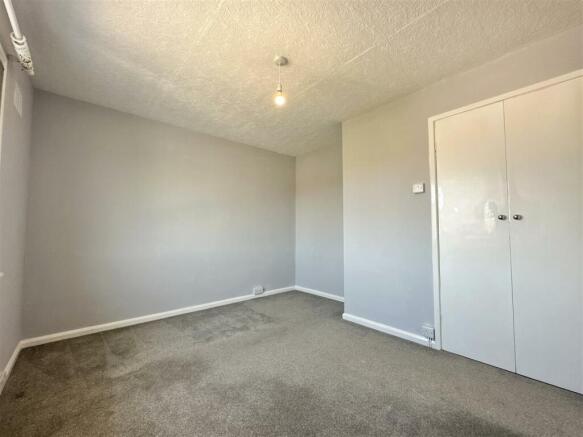 Bedroom  2.jpg