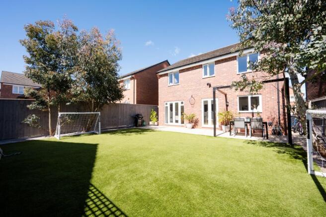 High Grove Park, Burscough, L40 photo 4