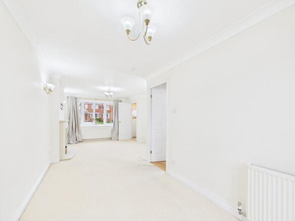 Springdale Way, Beverley, HU17 8NU photo 4