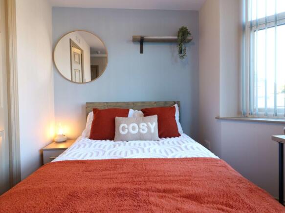 35 st lukes Room 2 5.JPG