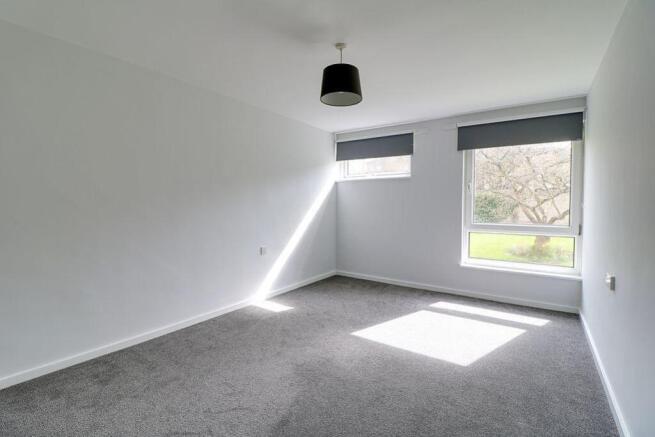 2 bed Apartment for sale Image 11