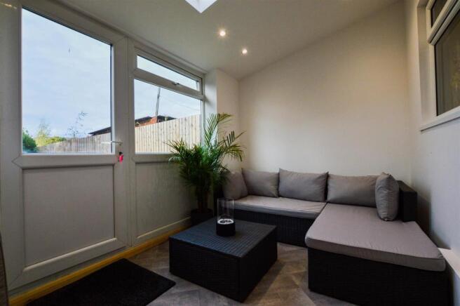 Garden room