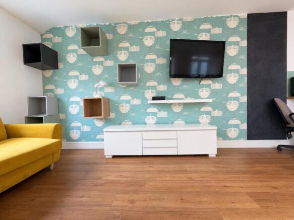 Call 02920 668585 to secure your viewing _3 2