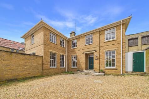 Brewery Court, South Road, Oundle, Peterborough, PE8