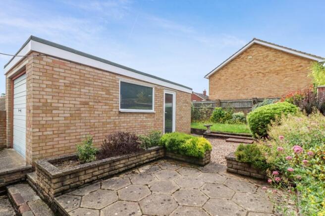 Detached Garage