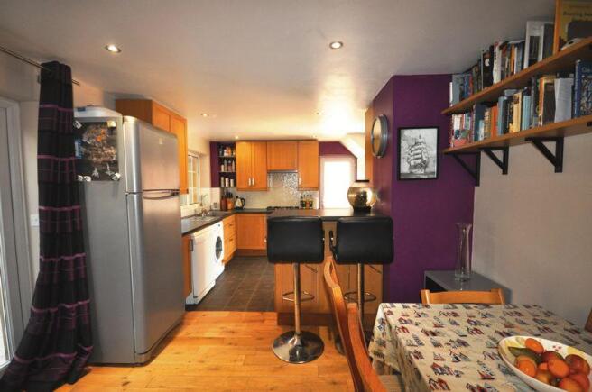 DINING AREA/KI...