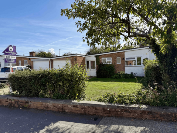 2 Bedroom Semi-Detached Bungalow for Sale - Old