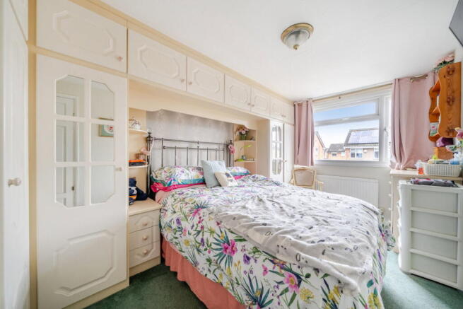 3 bed Semi-Detached for sale Image 9
