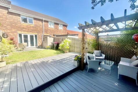 Fairfields Way, Aston, Sheffield, S26 2HB