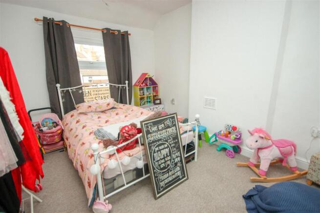 Bedroom 2.jpg