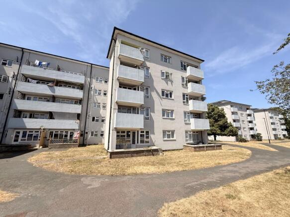 1 Bedroom Flat for Sale