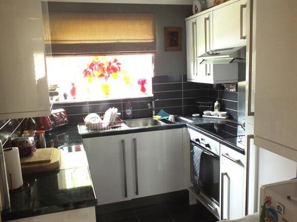 Kitchen.JPG