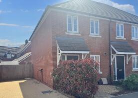 5, Chard Lane, Ringwood BH24 3FJ