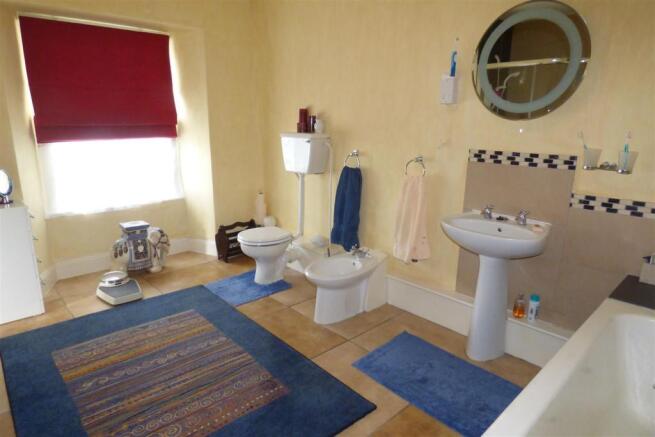 bathroom.JPG
