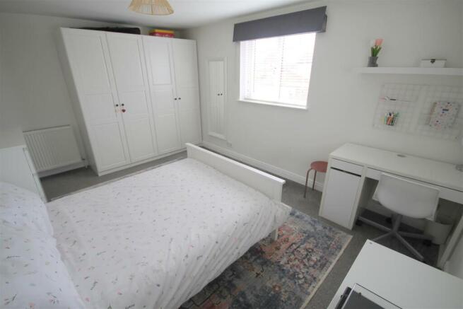 BHR Bedroom 2ii.JPG