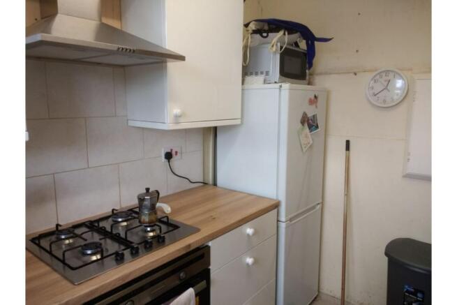 Photo 12