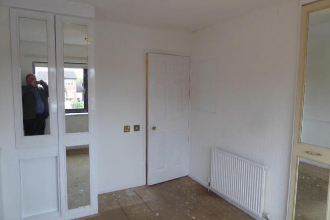 2 bed Town House for sale Image 10