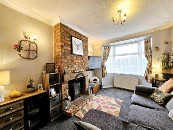 792b2523-9b92-46c5-893e-0a354edbc1eb