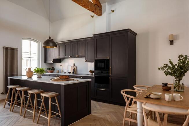 Living / Kitchen