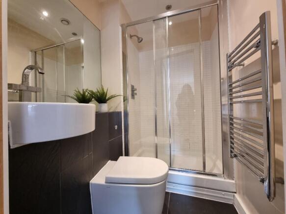 En suite bathroom 
