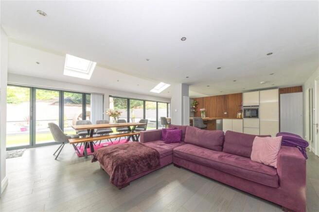 Kitchen Family Room