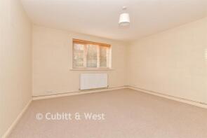 Flat 5, 51 Aplin Court, Grove Road, Sutton SM1 2AW
