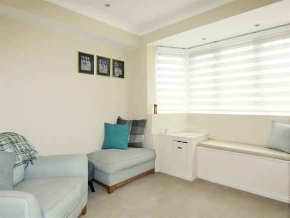 Sitting Room/Potential Ground Floor Bedroom