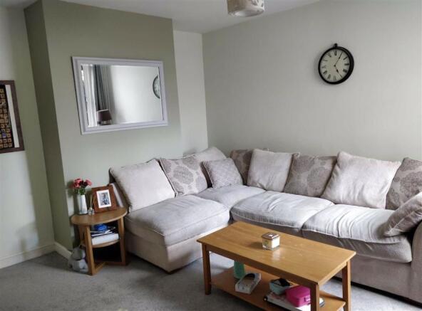 LOUNGE REVERSE