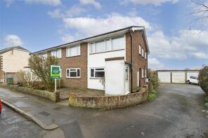 29, Langbury Lane, Worthing BN12 6PX